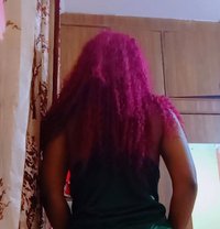 Preety, Your Queen Tonight - puta in Bangalore