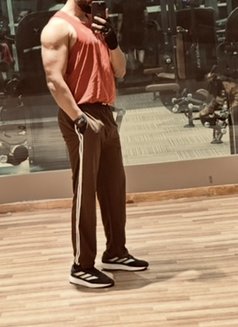 Premium and Discreet - Acompañantes masculino in Pune Photo 1 of 3