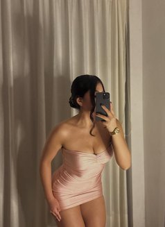 Premium and High Profile 24/7 🇳🇵 - escort in Kathmandu Photo 1 of 3