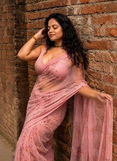 Premium Cam & Meet Experience❣️ - puta in Bangalore Photo 4 of 6