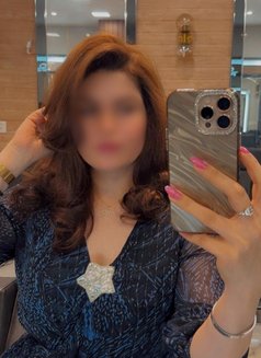 Premium Companion & Relaxation Experienc - escort in Gurgaon Photo 7 of 10