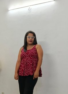 Premium escort college and IT profile - escort in Noida Photo 6 of 6