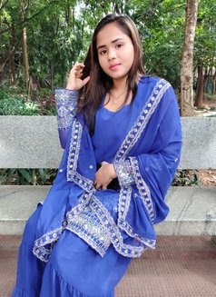 Premium Escorts Make Memorable Time - puta in Bangalore Photo 2 of 4
