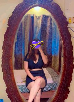 🫦PREMIUM GFE🧿ROLEPLAY🥀REAL MEET/CAM🫦 - puta in Mumbai Photo 3 of 4