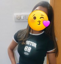 BEST CALL GIRLS SERVICE - puta in Hyderabad Photo 1 of 2