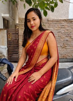 Premium Profile College Student Ready Do - puta in Hyderabad Photo 1 of 5