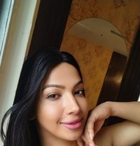 Premium shemale Sanaya - Transsexual escort in Mumbai Photo 7 of 7