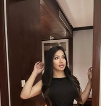 Premium shemale Sanaya - Transsexual escort in Mumbai Photo 8 of 9