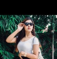 Premium Young Indian Models & Russian - escort in Pune