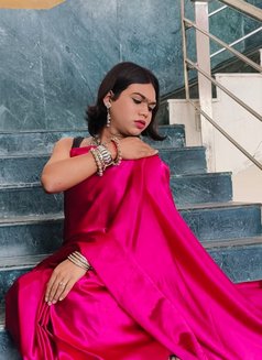 Prena - Transsexual escort in New Delhi Photo 1 of 3