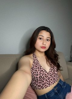 Prerna Cam and real meet - escort in Chennai Photo 4 of 6