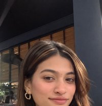 Prerna Sharma - puta in Bangalore Photo 1 of 1