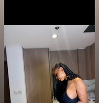 Presh - escort in Dubai Photo 6 of 6