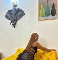 Presh - escort in Accra