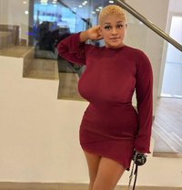 Presh - escort in Accra