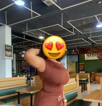 Presh - escort in Accra