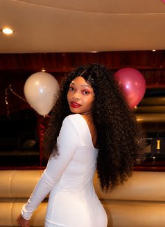 Prettieperie - escort in Dubai Photo 7 of 7