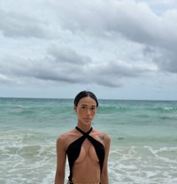 Pretty Aa - Transsexual escort in Manila
