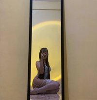 Pretty Adreyn - Transsexual escort in Singapore