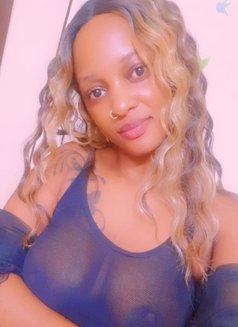 Pretty African Sonia +91//923367//3199 - escort in New Delhi Photo 2 of 6