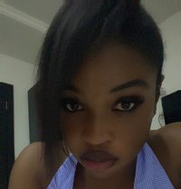 Pretty Annie - Transsexual escort in Accra