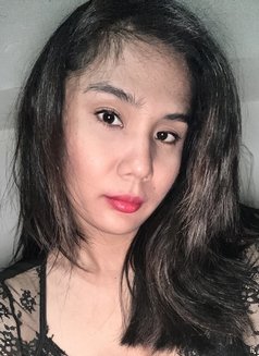 Pretty Belle - Transsexual escort in Makati City Photo 17 of 19