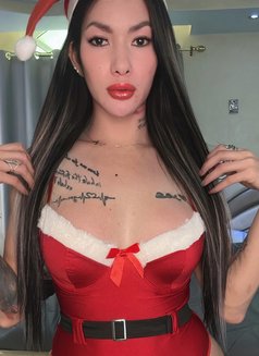 Pretty Boy Angel - Transsexual escort in Ras al-Khaimah Photo 14 of 16