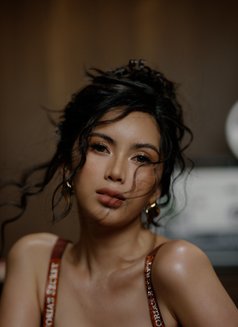 PRETTY CHLOE - escort in Hong Kong Photo 6 of 6