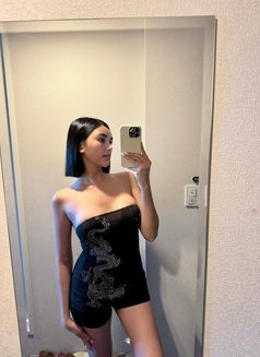 PRETTY CHLOE - escort in Taipei Photo 13 of 17