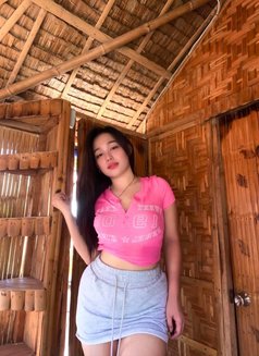 PRETTY CHLOE - escort in Makati City Photo 5 of 7