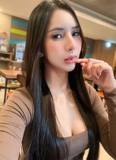 Pretty Chloe - puta in Taipei Photo 8 of 8