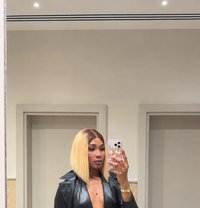 Pretty Diamond - Transsexual escort in Accra