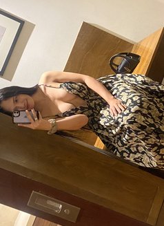 Pretty Hard thick tools ⚒️ - Transsexual escort in Makati City Photo 21 of 24