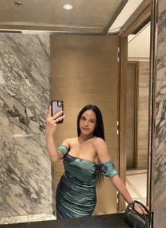 Pretty Hard Thick Tools ⚒️ - Transsexual escort in Manila Photo 28 of 29