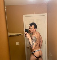 Pretty Henry - Male escort in Berlin