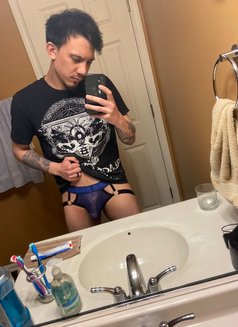 Pretty Henry - Acompañantes masculino in Berlin Photo 2 of 6