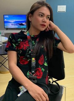 Pretty Jessy - Transsexual escort in Manila Photo 2 of 4