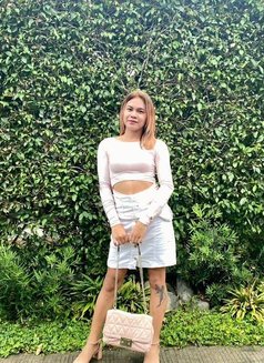 Pretty Jessy - Transsexual escort in Manila Photo 4 of 4