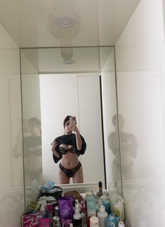 Pretty Kate Young Pettite - escort in Jeju Photo 12 of 12