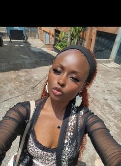Pretty - escort agency in Nairobi Photo 7 of 8