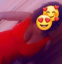 Pretty - escort in Nairobi