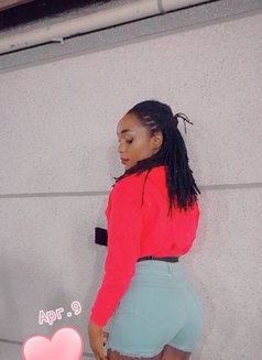 Pretty Komu - escort in Nairobi Photo 1 of 6