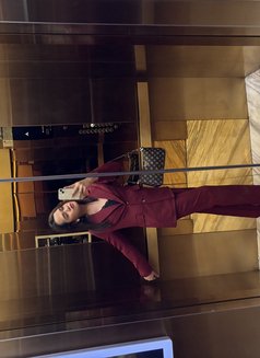 Pretty lady boy - Male escort in Abu Dhabi Photo 5 of 5