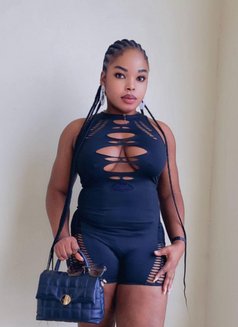 Pretty Lisa - puta in Noida Photo 3 of 6