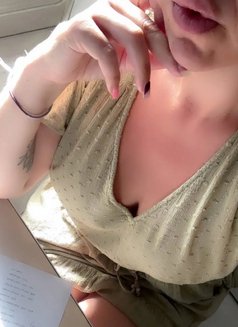 Pretty Marca - escort in Johannesburg Photo 6 of 8