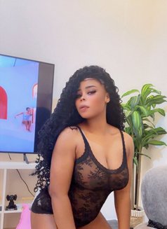 Pretty Mat - puta in Abu Dhabi Photo 5 of 5