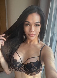 pretty mistress ROXANNE /Toy,poppers - Transsexual escort in Dubai Photo 28 of 29