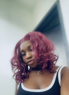 Pretty - escort in Port Harcourt Photo 1 of 7