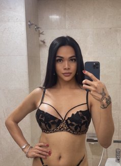 pretty ROXANNE /poppers - Acompañantes transexual in Abu Dhabi Photo 21 of 27