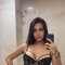 pretty ROXANNE /poppers - Transsexual escort in Abu Dhabi